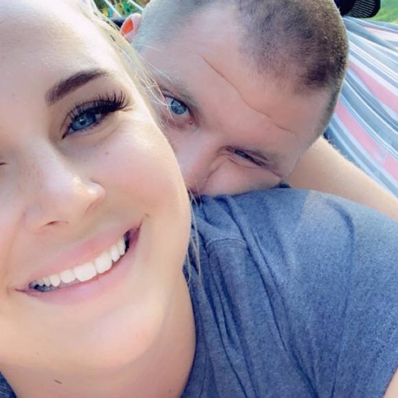 Meet your Posher, Kendra - Picture 1 of 1